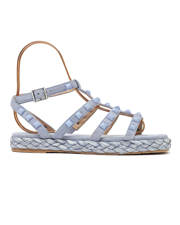 Celeste - Flettet sandal med nitter; fra webshoppen Defend Dreams