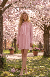 Leonora - Kort blonde kjole - Pink