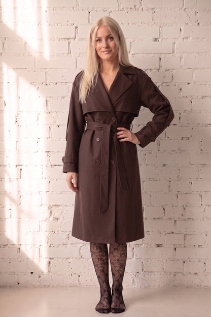 Soka - Trench coat - Choko; Fra webshoppen Defend Dreams