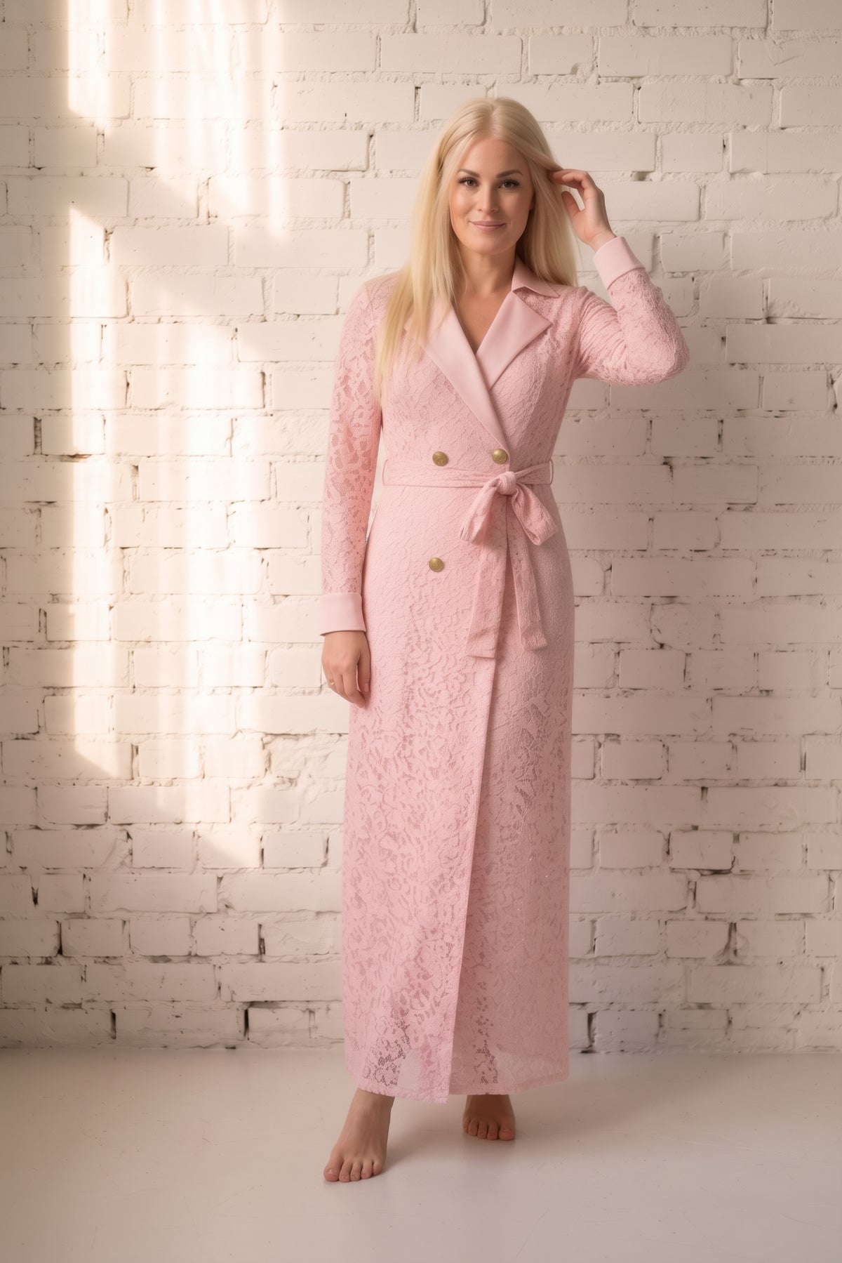 Fie - Blonde maxi kjole - Pink; fra webshoppen Defend Dreams