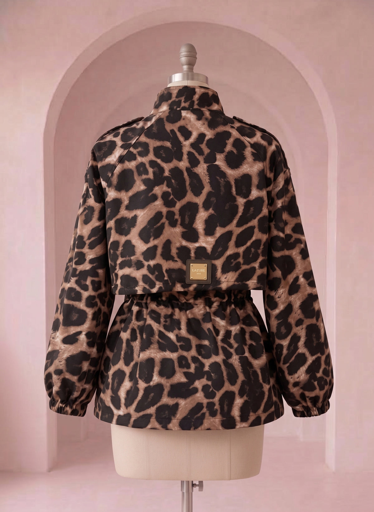 Alyssa - Leopard jakke med detaljer; Fra webshoppen Defend Dreams
