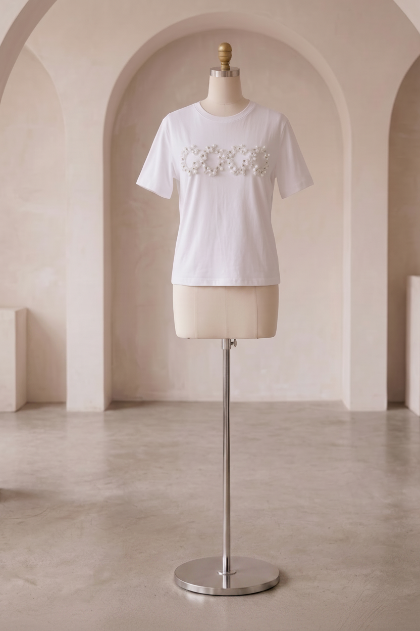 Firenze - Let t-shirt med detaljer; fra webshoppen Defend Dreams