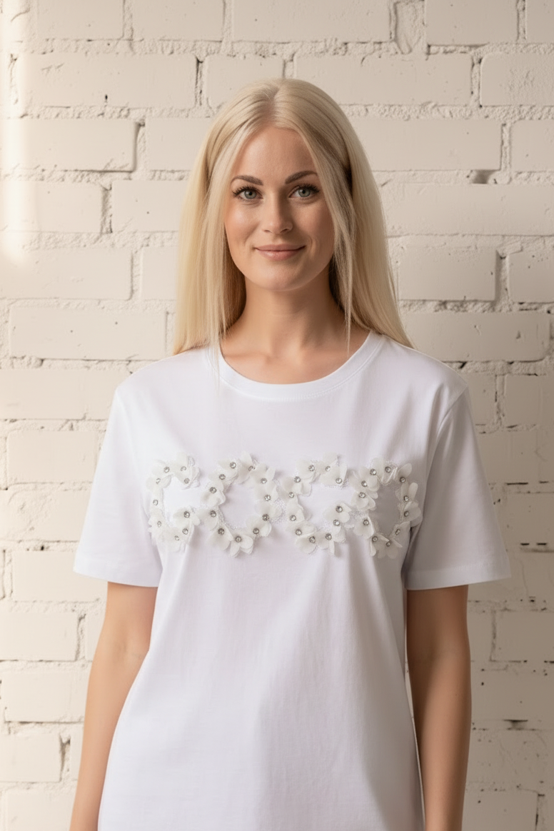 Firenze - Let t-shirt med detaljer; fra webshoppen Defend Dreams
