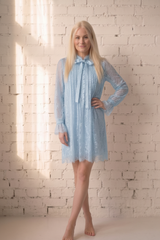 Leonora - Kort blonde kjole - Blå