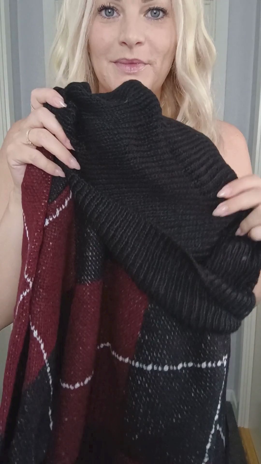 Moya - Off shoulder strik; Fra webshoppen Defend Dreams