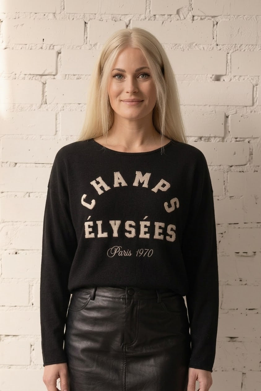 Elyse - Broderet sweater; Fra webshoppen Defend Dreams