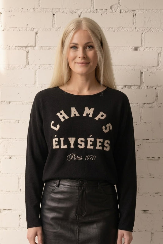 Elyse - Broderet sweater; Fra webshoppen Defend Dreams